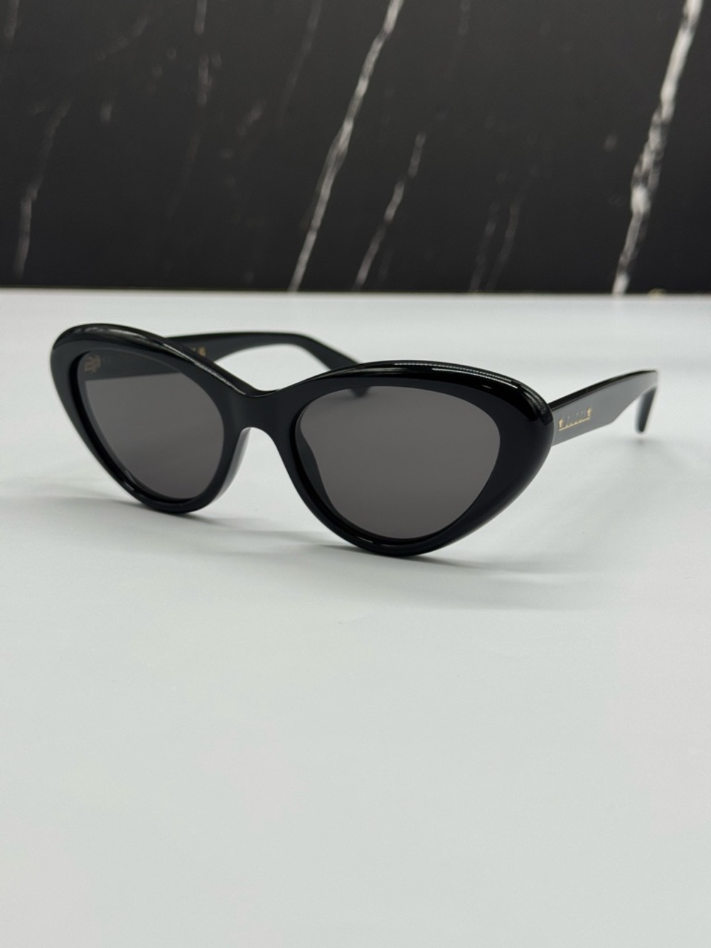 NEW GUCCI CAT EYE FRAME SUNGLASSES GUCCI GG1170S 001 - Picture 2 of 10